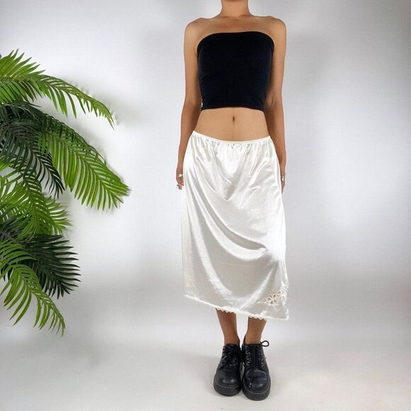 Vintage 90s White Coquette Cottagecore Angelcore Midi Lace Half Slip Skirt / 3X - Picture 1 of 9